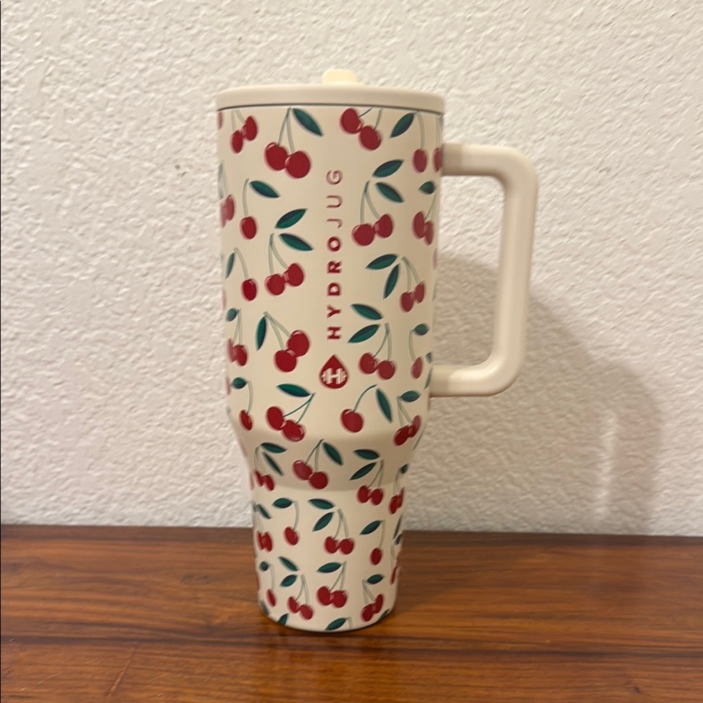 HydroJug Cherry Patterned Mug - Cream and Red